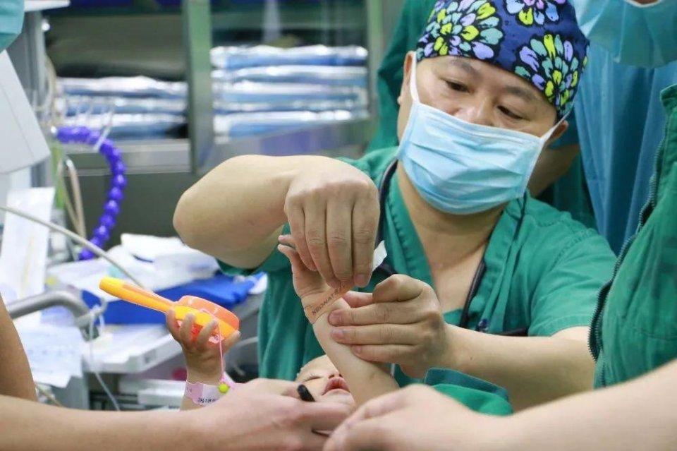 孟州市妇婴监护型护送